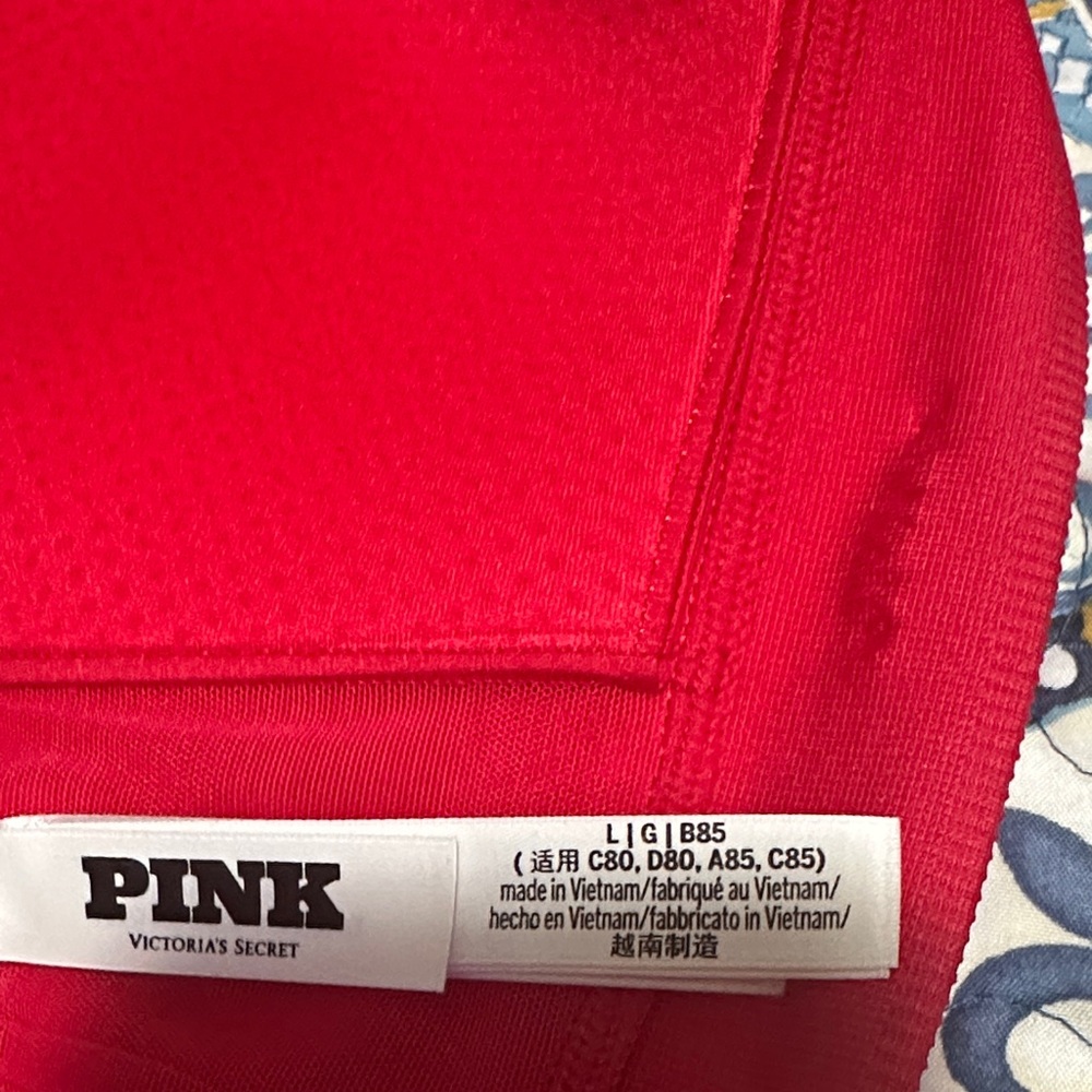 Victoria's Secret Bold Red Sports Bra - Picture 3 of 3